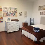 Penthouse -8 Beds- Near Lisbon Appartamento