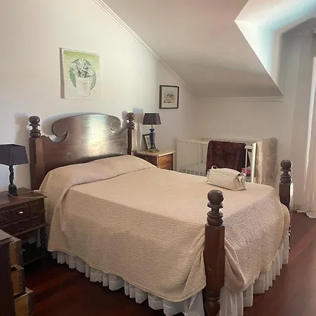 Penthouse -8 Beds - Lisbon 40 Min Apartment *