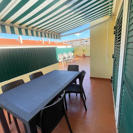 Penthouse -10 Pax - Frente A -lisbon 35 Minutos Apartman